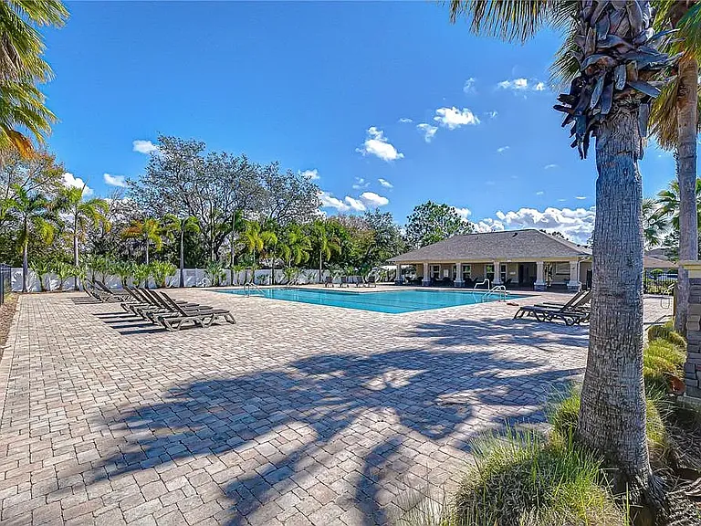 14326 Fissore Blvd — Photo 39