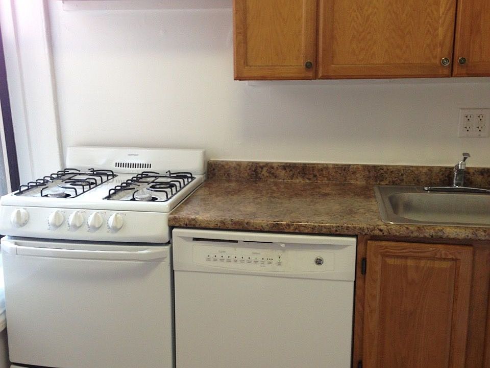 1st image of 203 Baltic St APT 2C