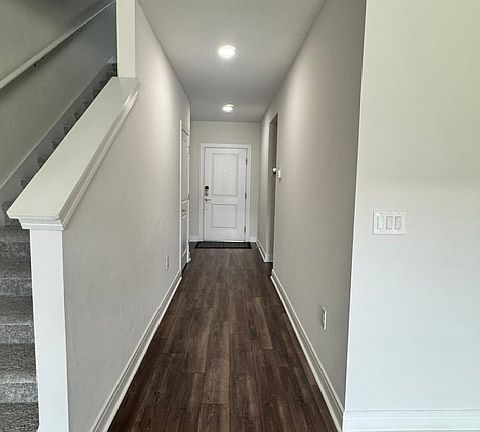 3rd image of 30563 Thunderbird Dr