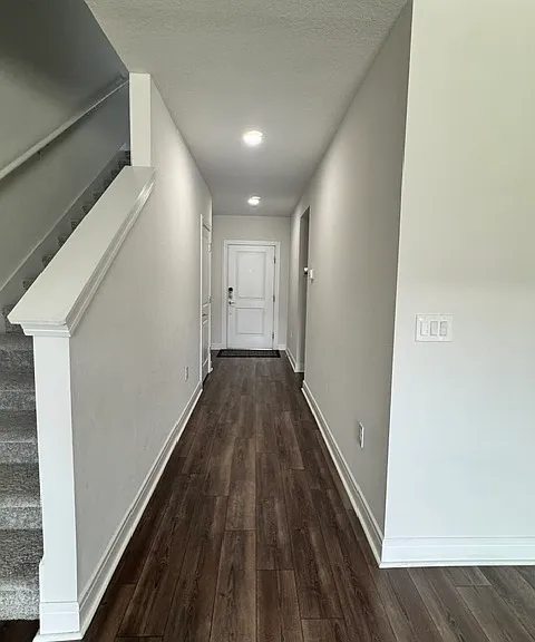 30563 Thunderbird Dr — Photo 3