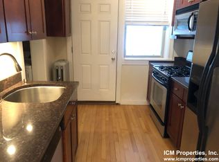 1952 W Leland Ave, Chicago, IL 60640