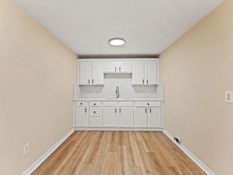 10172 Melanie Ave — Photo 9
