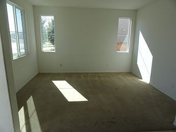 5th image of 411 Cantata Ave
