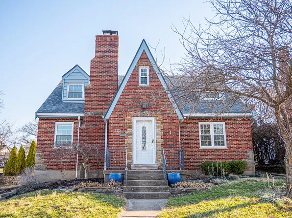 220 Highland Ave, Fort Mitchell, KY 41017