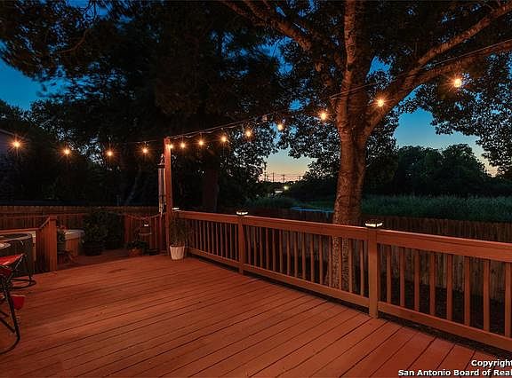 4th image of 4415 SHERWOOD WAY