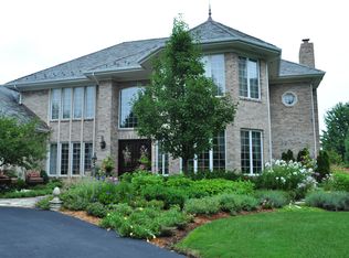 117 Circle Ridge Dr, Burr Ridge, IL 60527