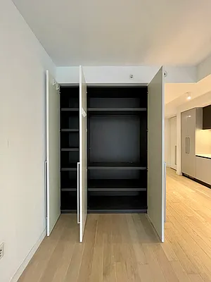 Rented by Keller Williams NYC | media 28