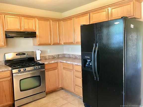 2nd image of 20225 E 43rd St S
