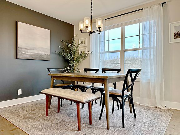 4th image of 1516 Collins View Way