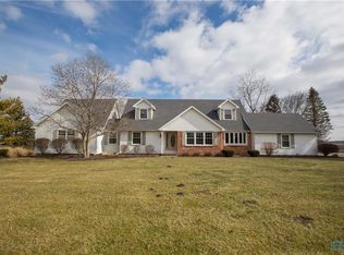 2939 S Crissey Rd, Monclova, OH 43542