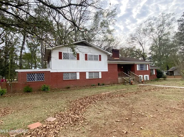 557 W McPherson Dr, Monticello, MS 39654