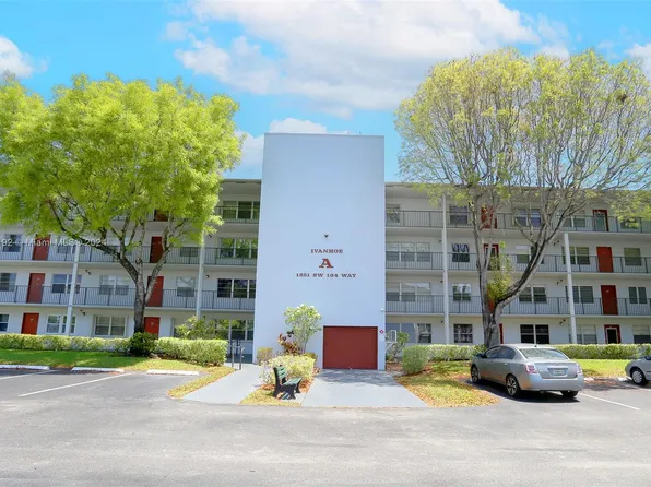 1251 SW 134th Way APT 213A, Pembroke Pines, FL 33027