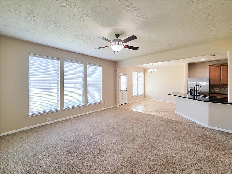 20527 Keegans Ledge Ln — Photo 6