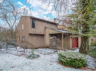 8 Margaret Ter, Sparta, NJ 07871