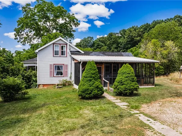 481 Carpenter Run Rd, Waverly, WV 26184