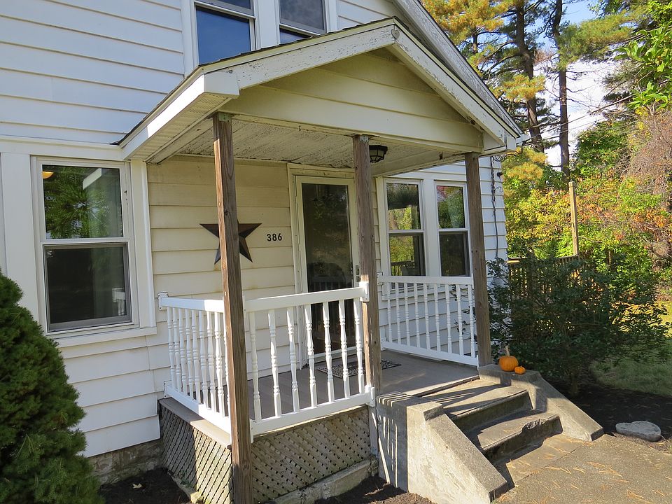 1st image of 386 Greenwood St