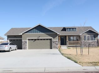 3413 Breckenridge Rd, Dodge City, KS 67801