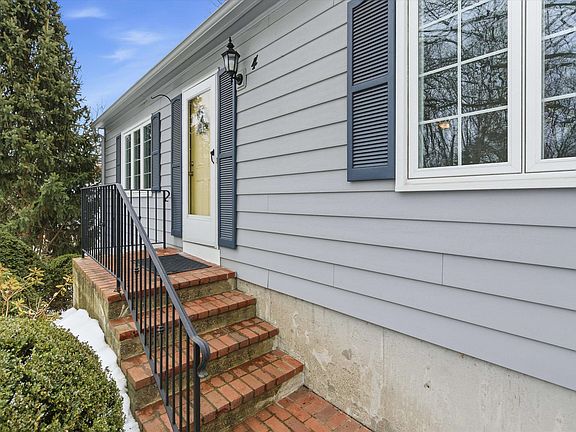3rd image of 4 Nightingale Road