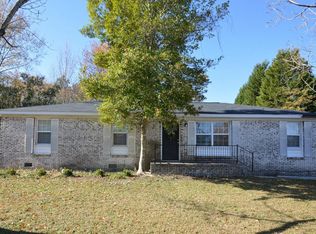 1832 Wadsworth Dr, Cayce, SC 29033