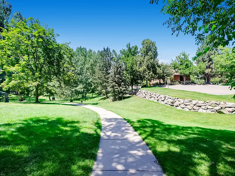 2980 W Long Dr #D — Photo 33