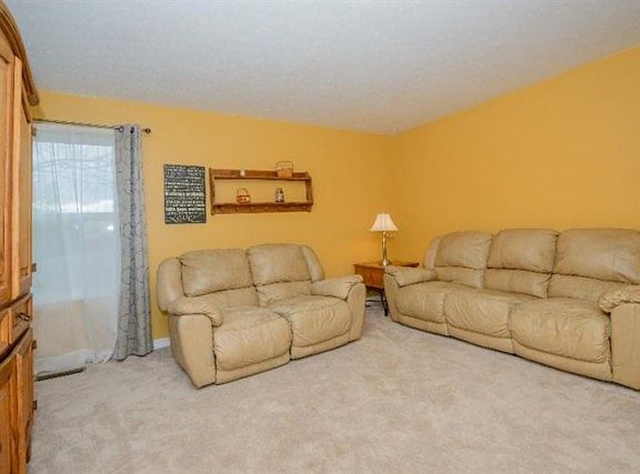 4th image of 8068 Bertwood Ct