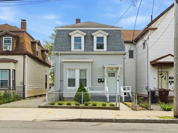 44 Everett St, Everett, MA 02149