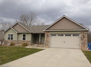 283 Woodland Ct, Wellington, OH 44090