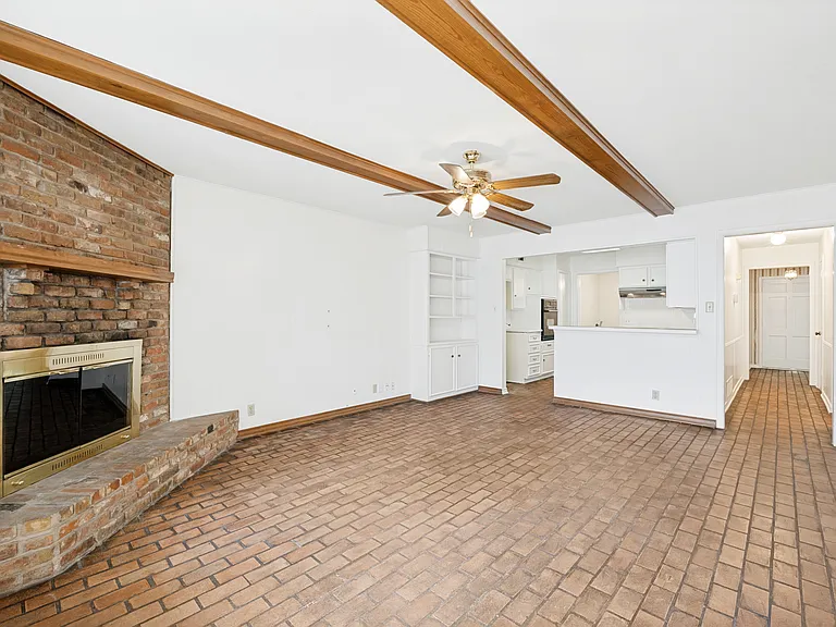 7726 Dentcrest Dr — Photo 6