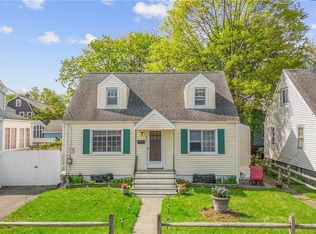 463 Birdseye St, Stratford, CT 06615