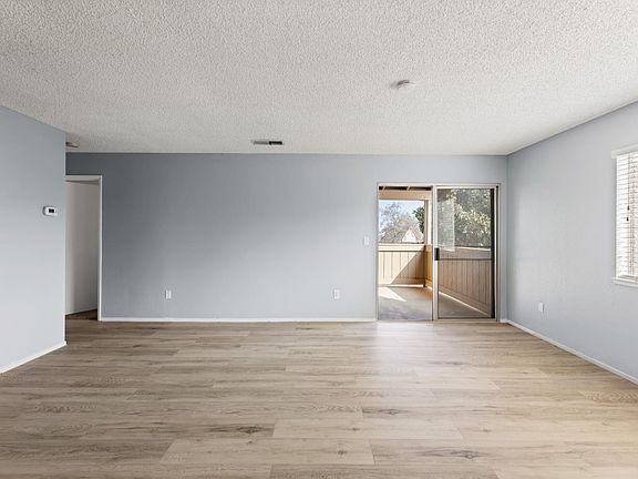 4th image of 414 Cherry Ln APT G