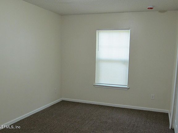 5th image of 922 PROSPECT Street