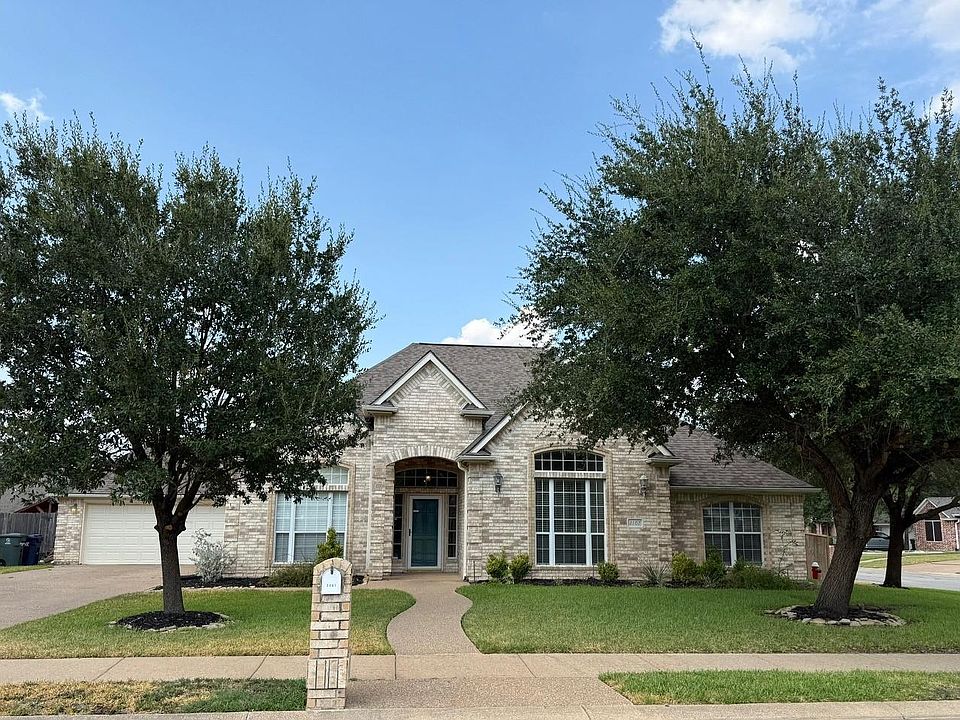 1st image of 2107 Williams Way