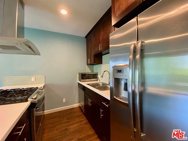 1920 Hillcrest Rd #12 — Photo 16