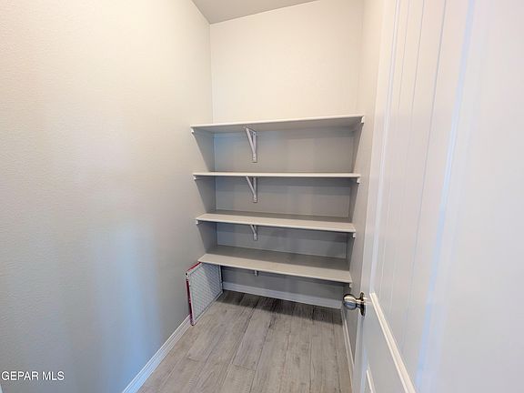5th image of 13924 Loreina Luz Ave