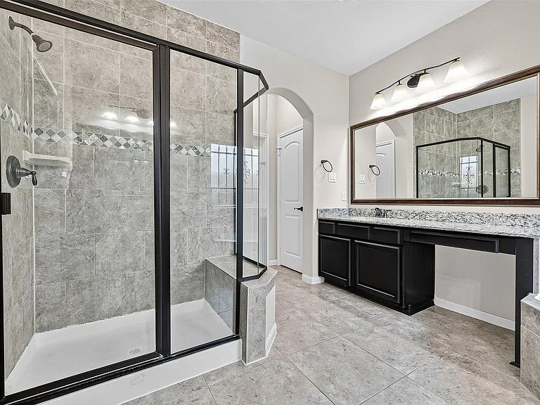 2931 Oakdale Landing Ct — Photo 44
