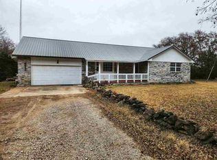 7250 E Brake Rd, Newkirk, OK 74647