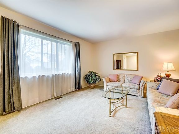 5th image of 5697 Brookbank Dr