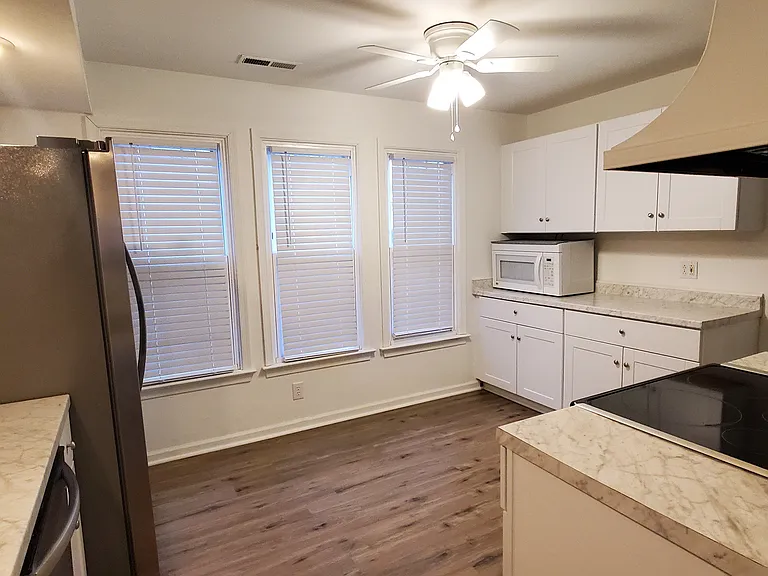 1328 Fernside Ct — Photo 13