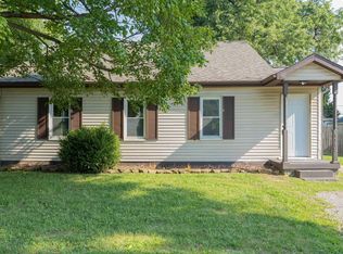 1112 Saint George Rd, Evansville, IN 47711