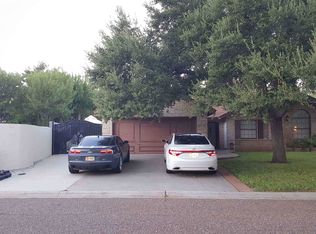 1604 Eagle Trace Dr, Laredo, TX 78045