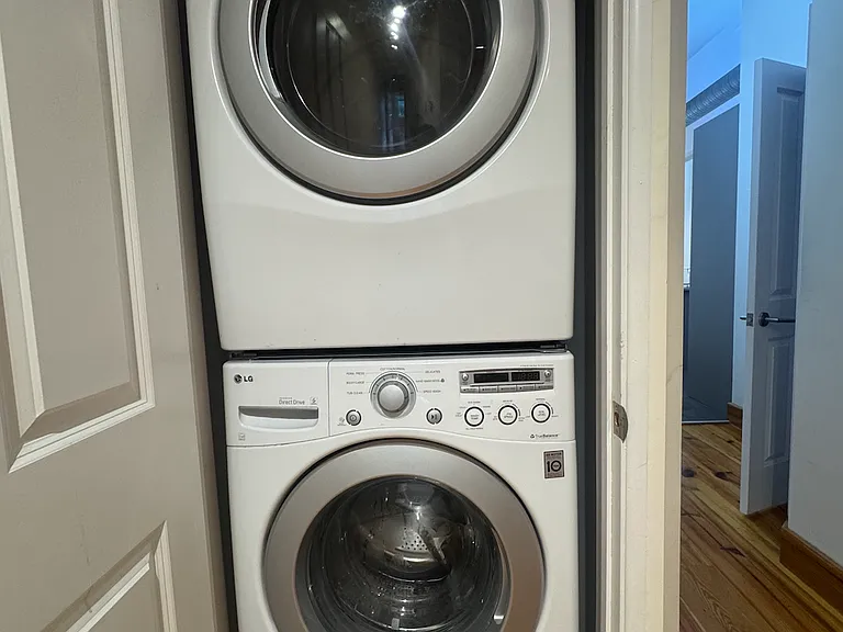 933 N Calvert St #B — Photo 7