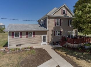 3332 S Kings Rd, Rochelle, IL 61068