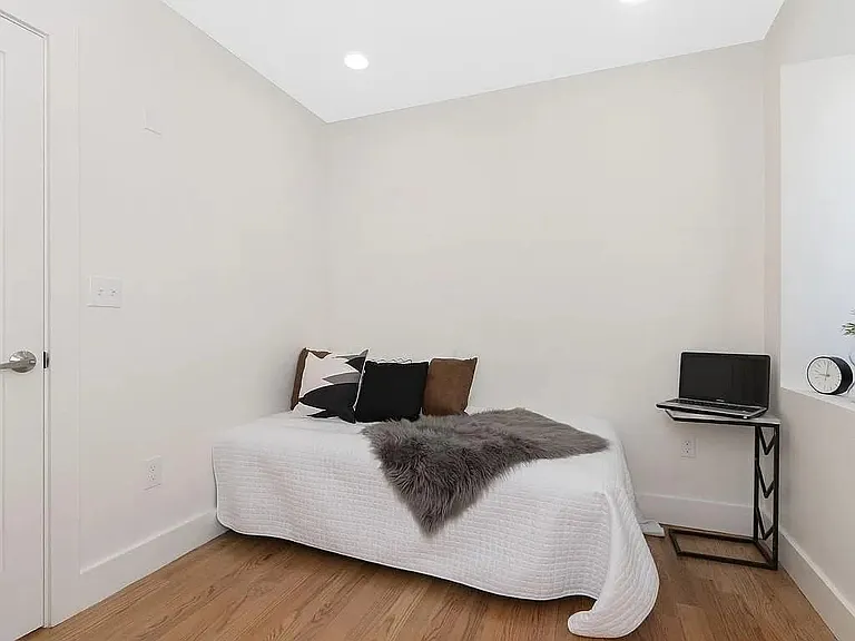38 Colonial Ave #1 — Photo 3