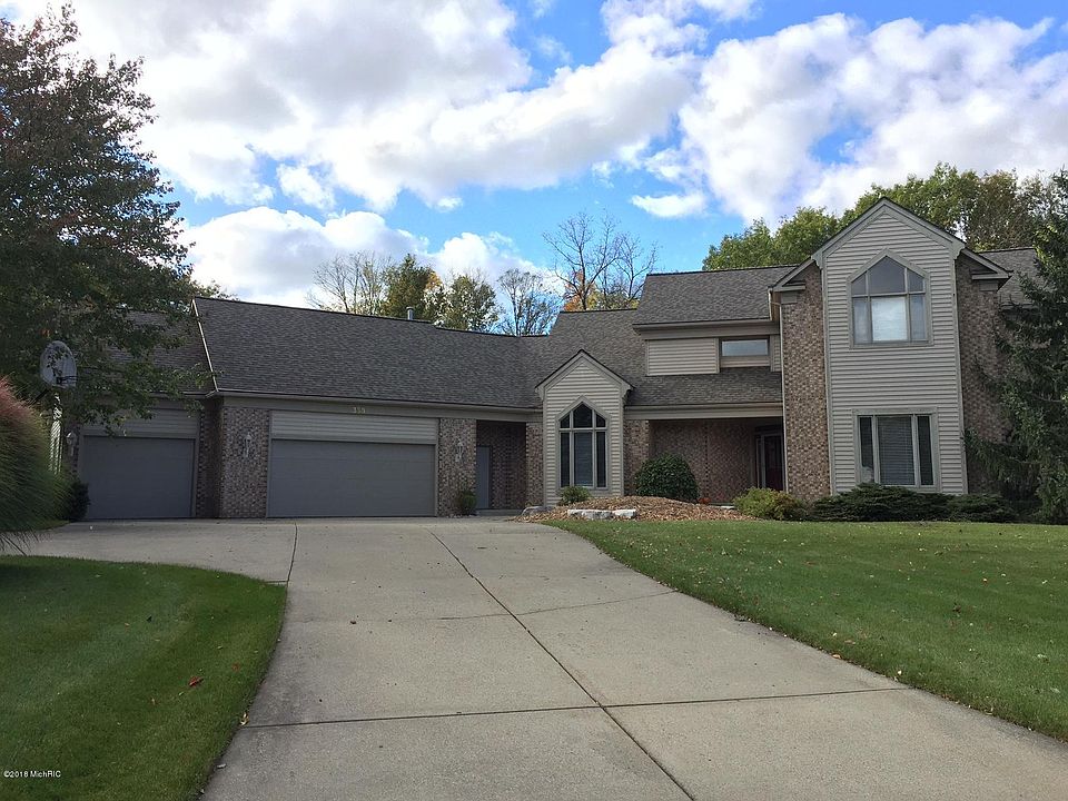 1st image of 359 Stonehenge Dr SW