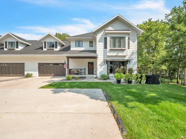 171 Linden Dr Unit C, Arnolds Park, IA 51331