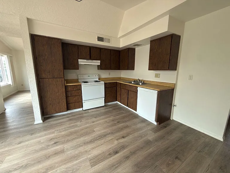 14814 N 59th Dr — Photo 13