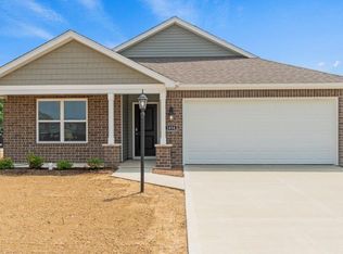 1034 Miller Woods Way, New Haven, IN 46774