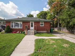16 Patrick St W, North Huron, ON N0G 2W0