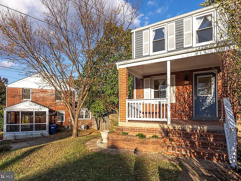 5845 Monticello Rd — Photo 40