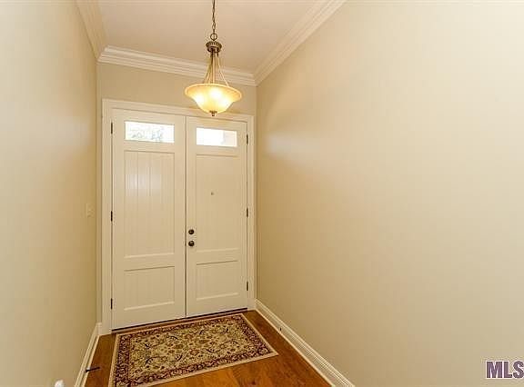 3rd image of 5513 Parkknoll Place Dr